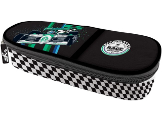 PI�RNIK SZKOLNY Z KLAPK� / NO NAME - CH�OPIEC