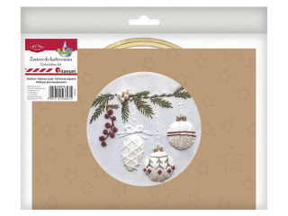Zestaw do haftowania gałązka jodły z bombkami biała tkanina z nadrukowanym wzorem O tamborka 15mm (robocza) zestaw mulin, 3 igły, instrukcja